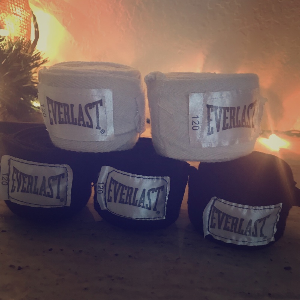 Everlasting hand wraps